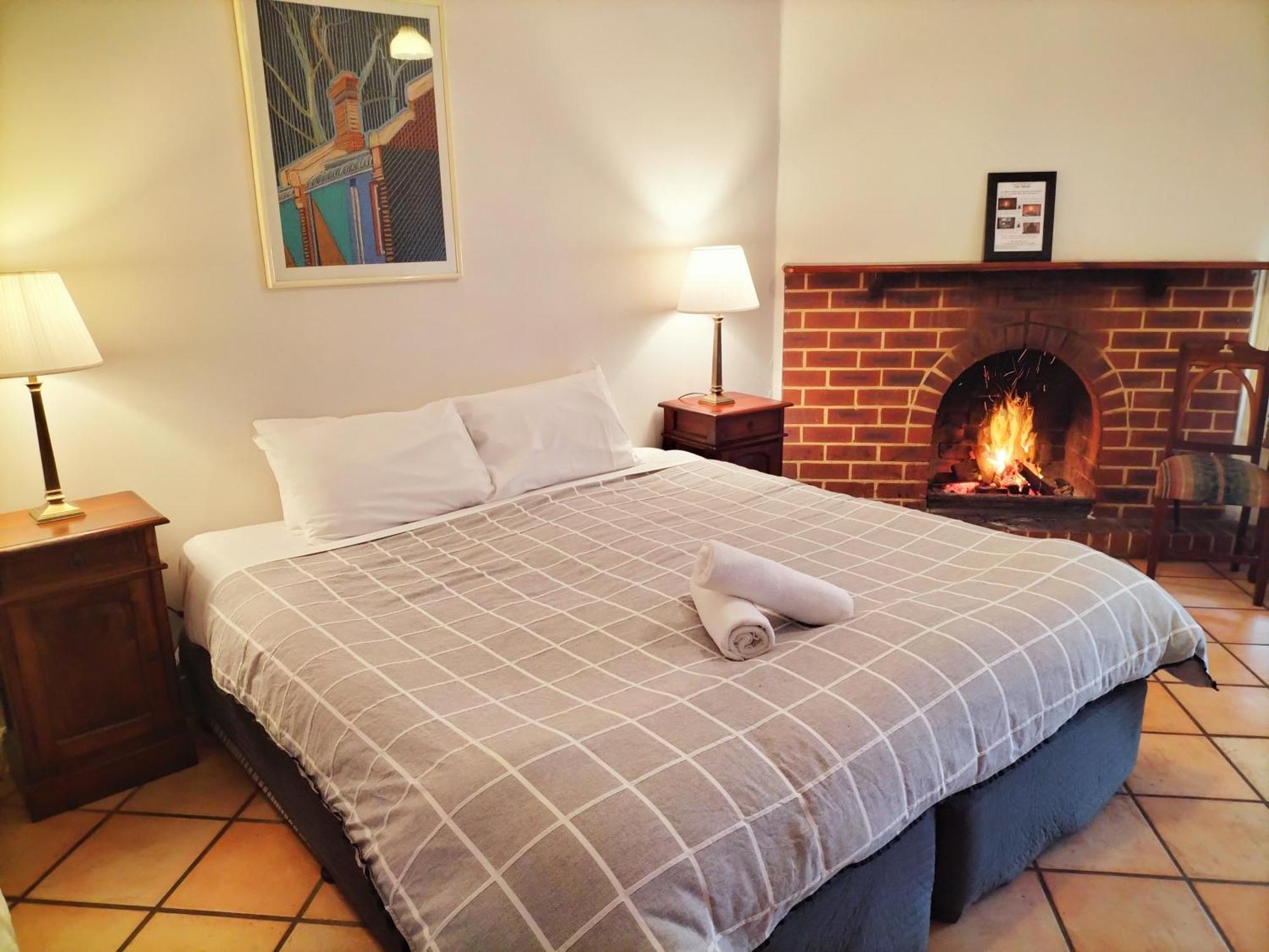 Mundaring Weir Hotel Екстериор снимка